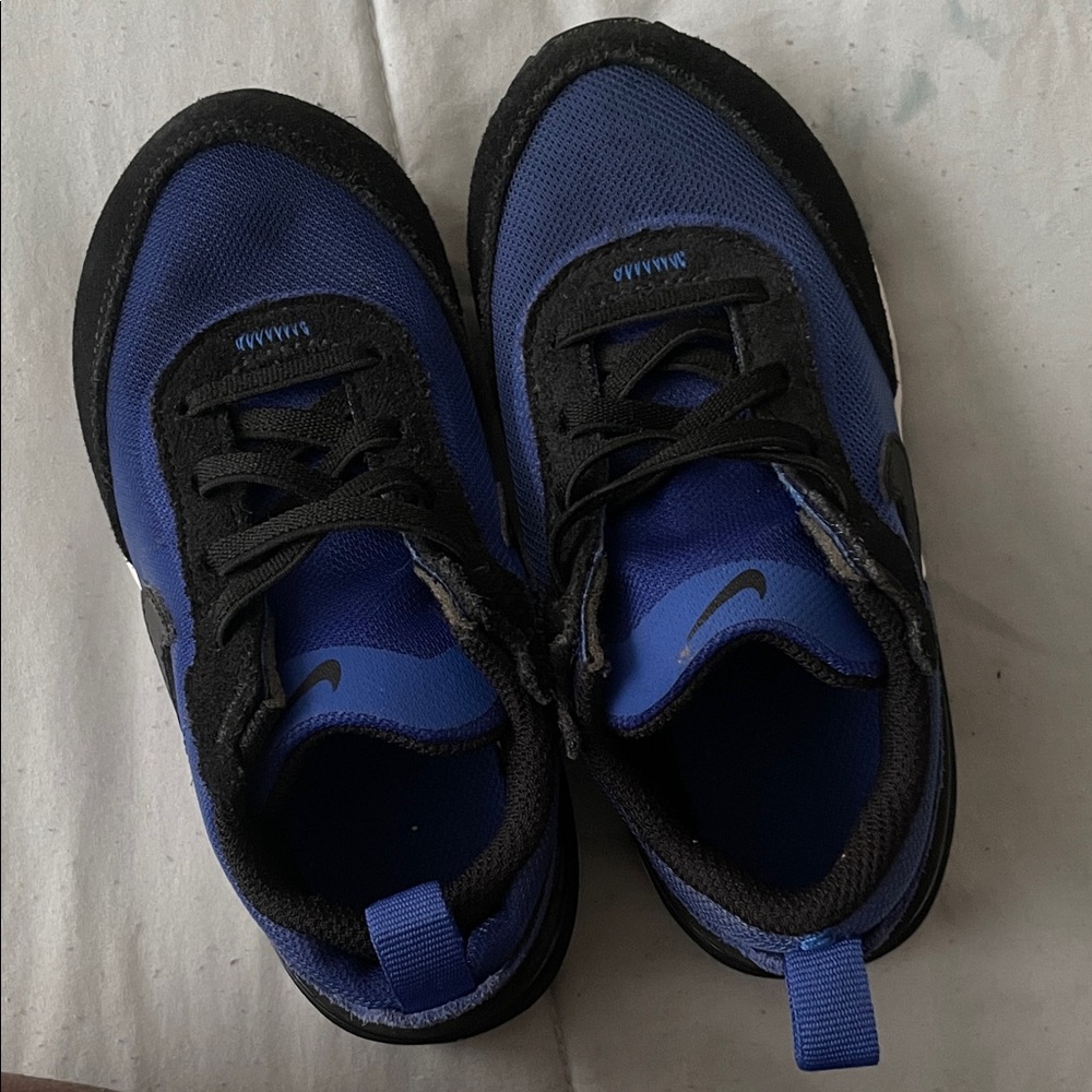 Nike Royal Blue and Black Athletic Shoes